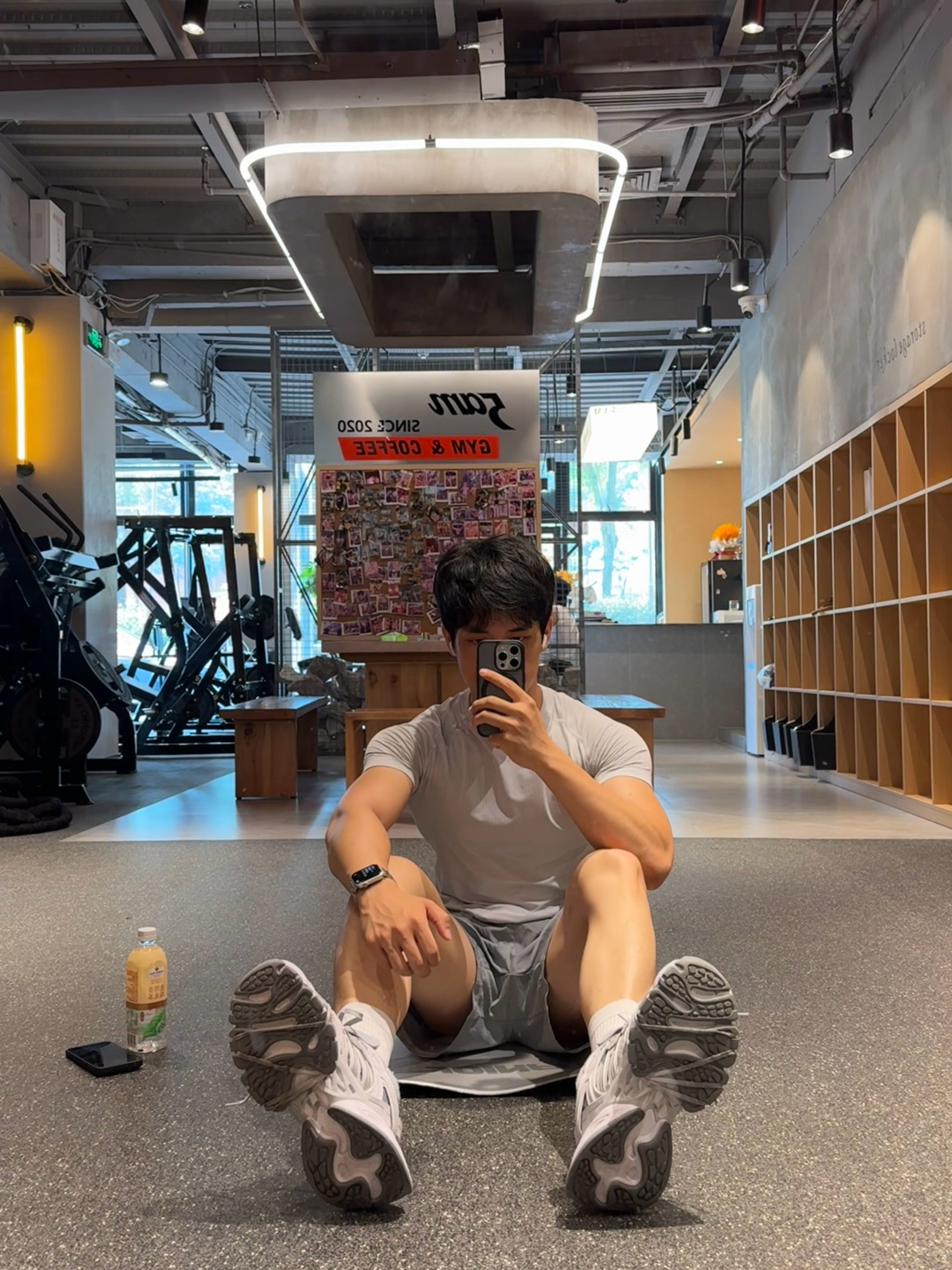 现在健身的时间都是1.5h打底了离职带给我什么，带给我更多泡在健身房的