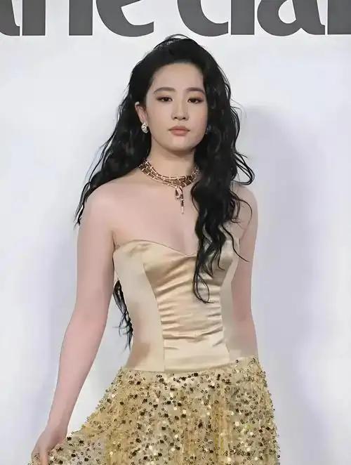 37岁的刘亦菲给所有人都上了一课无论你长得多漂亮、身材多受欢迎、拥有多少荣誉