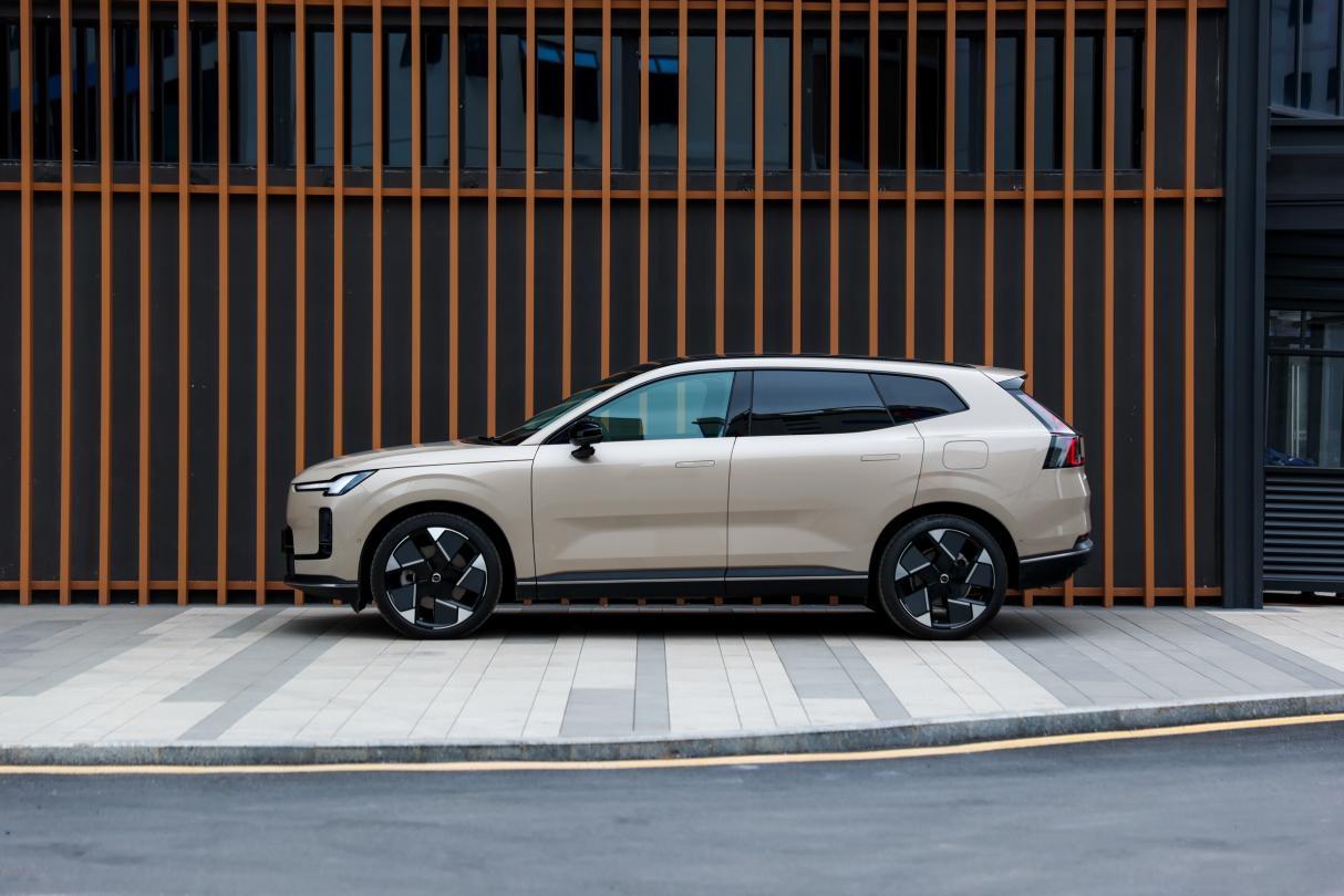 开年又送福利，沃尔沃全新XC70新年要起飞了？沃尔沃全新XC70可以说是当