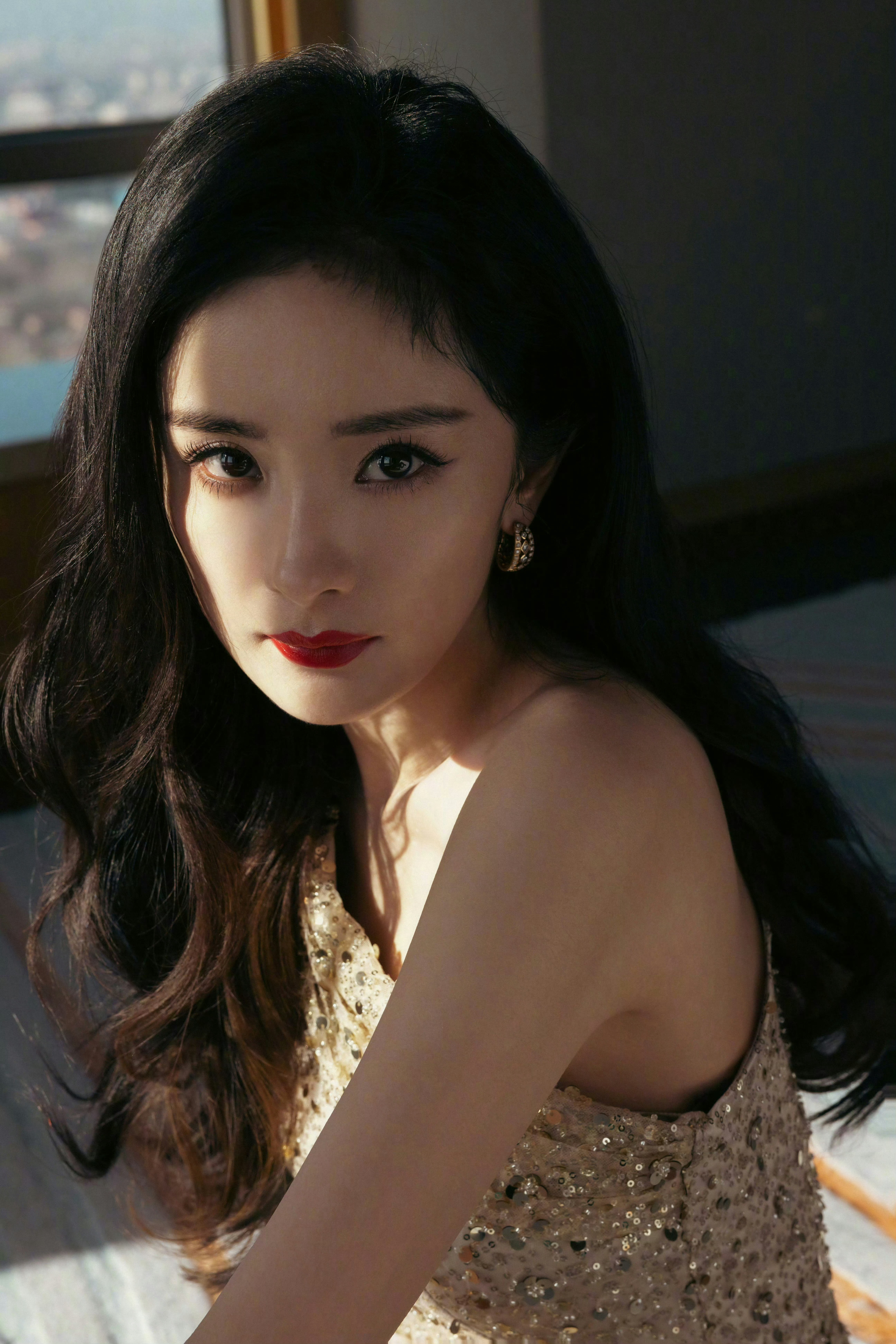 杨幂白玉兰场刊杨幂👠