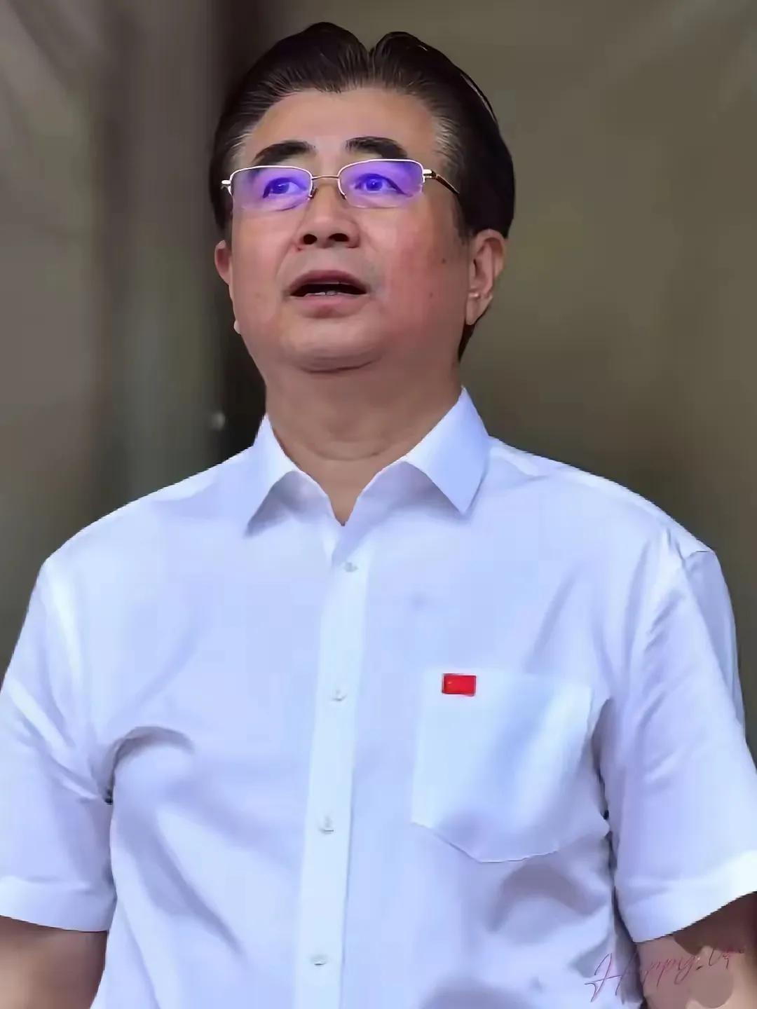 国足现在估计在颤抖了。​才打完世界杯预选赛，又传出球迷发起全面抵制，连赞助商产