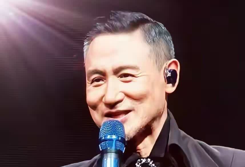 不得不佩服刀郎的格局，刀郎5月25日在广西南宁演唱会结束后，下一场演唱会在重庆，