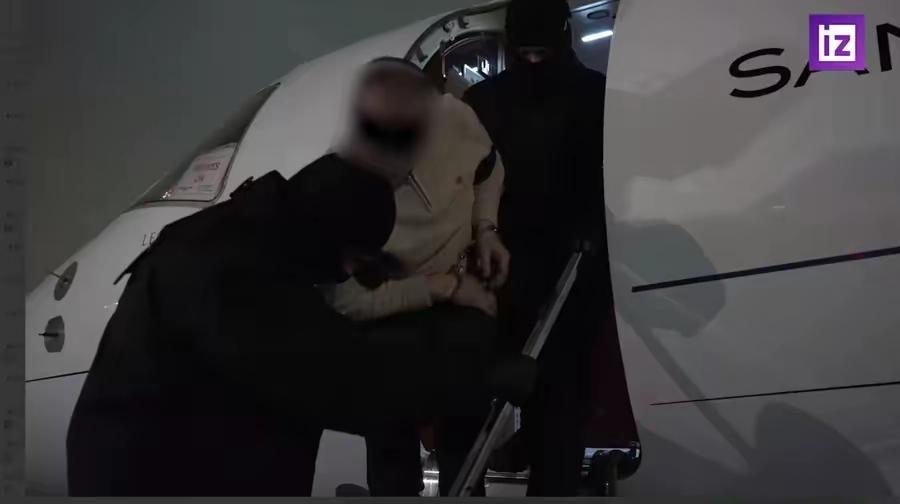 点评：原来是俄罗斯人干的啊。俄罗斯联邦安全局（FSB）报道，一名涉嫌刺杀俄罗斯