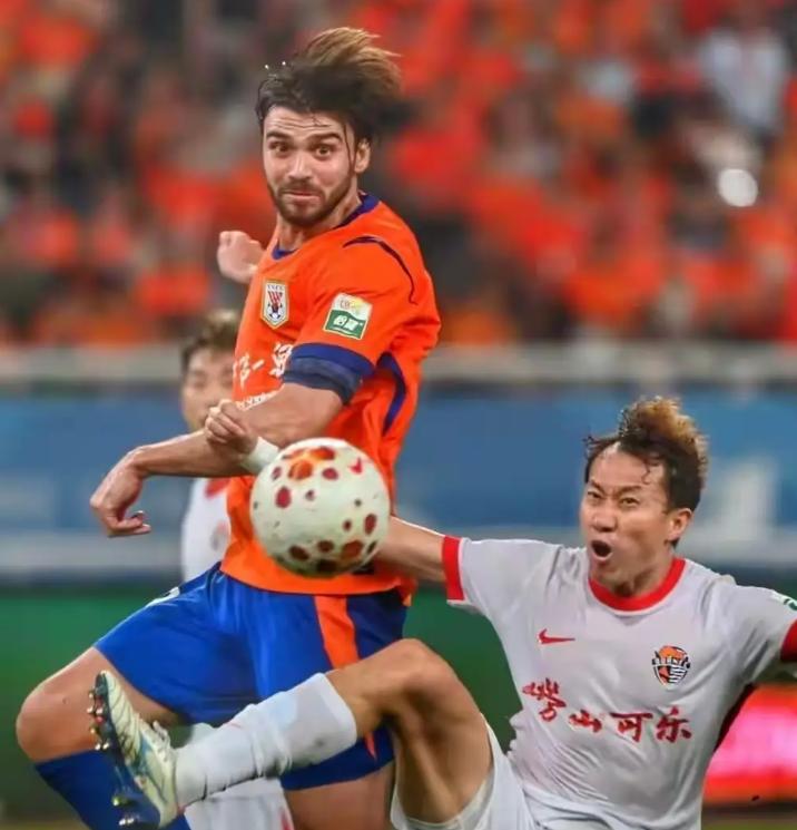 13分钟3球！泰山3-1海牛，新帅三连胜升至第2中超第23轮齐鲁德比，山东泰山