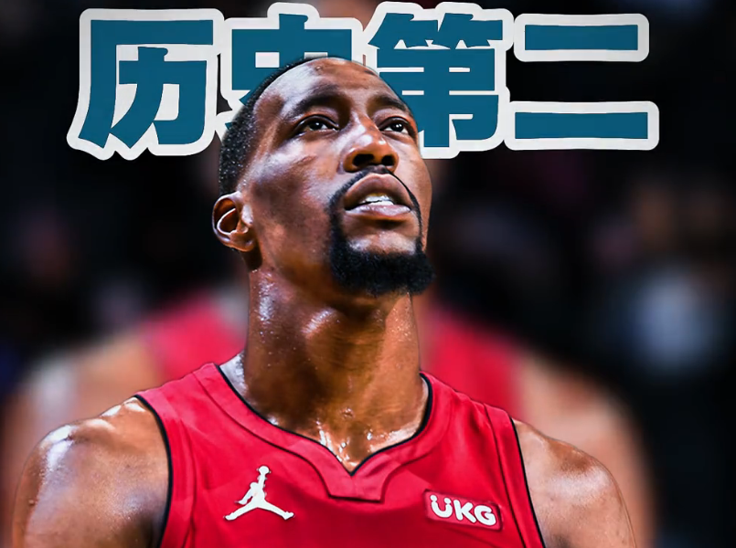阿德巴约说“凭什么要在81分收手”——但科比的81分之所以封神，从来不是因为数字，是因为“绝境”