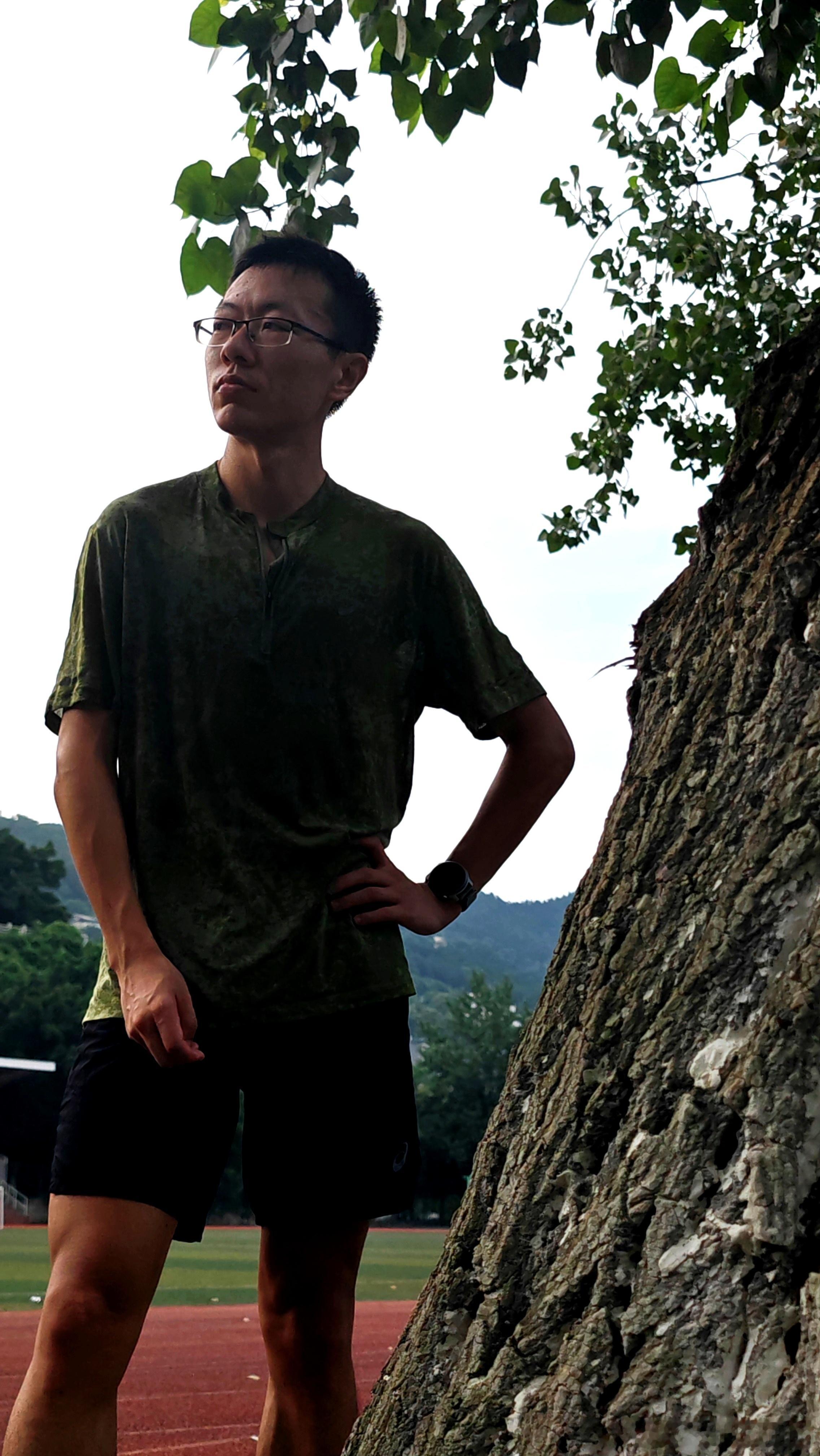 我们终将在灿烂处相逢。即刻开跑在跑步里被遗落的时光又是一夏