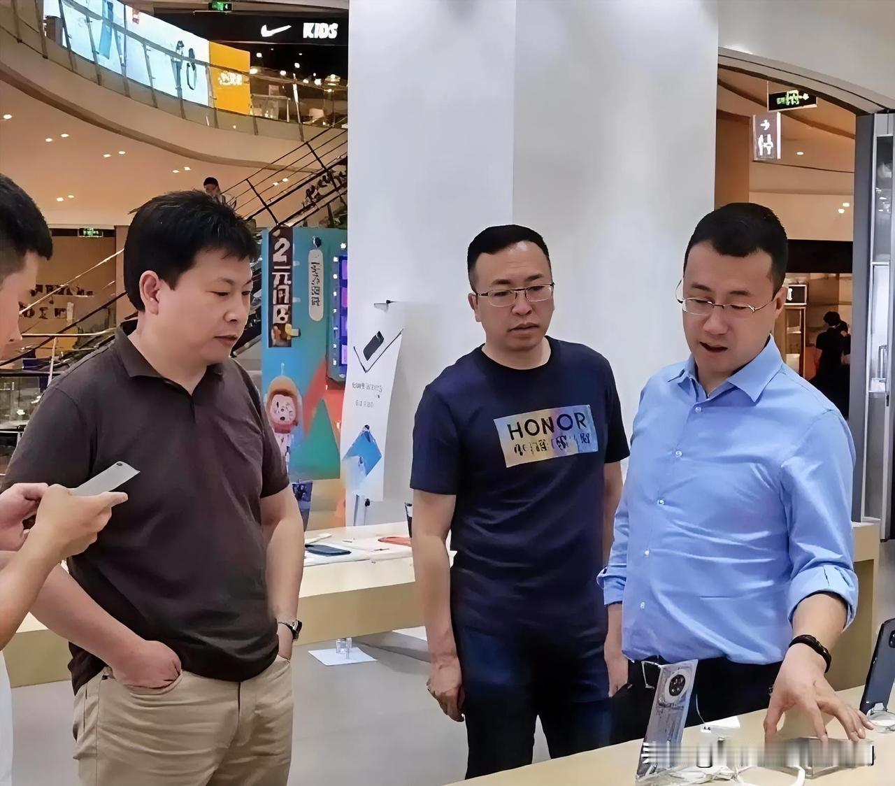 如何看待荣耀前CEO赵明先生加入千里科技？明哥也算曾经的领导之一，对于明哥我个人