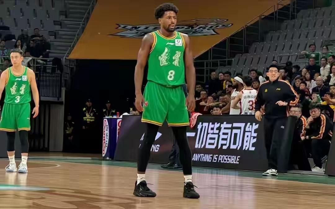 奇兵险胜！92比89又是一场15分惊天逆转，不过辽宁队从被北京队15分逆转的角色