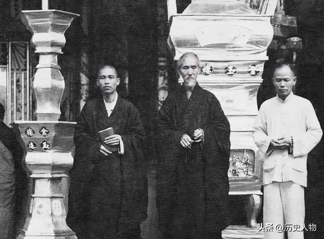 虚云大师是近代禅宗宗师，寿命百余岁，一生跨越清、民国、新中国，亲历五帝四朝，见证