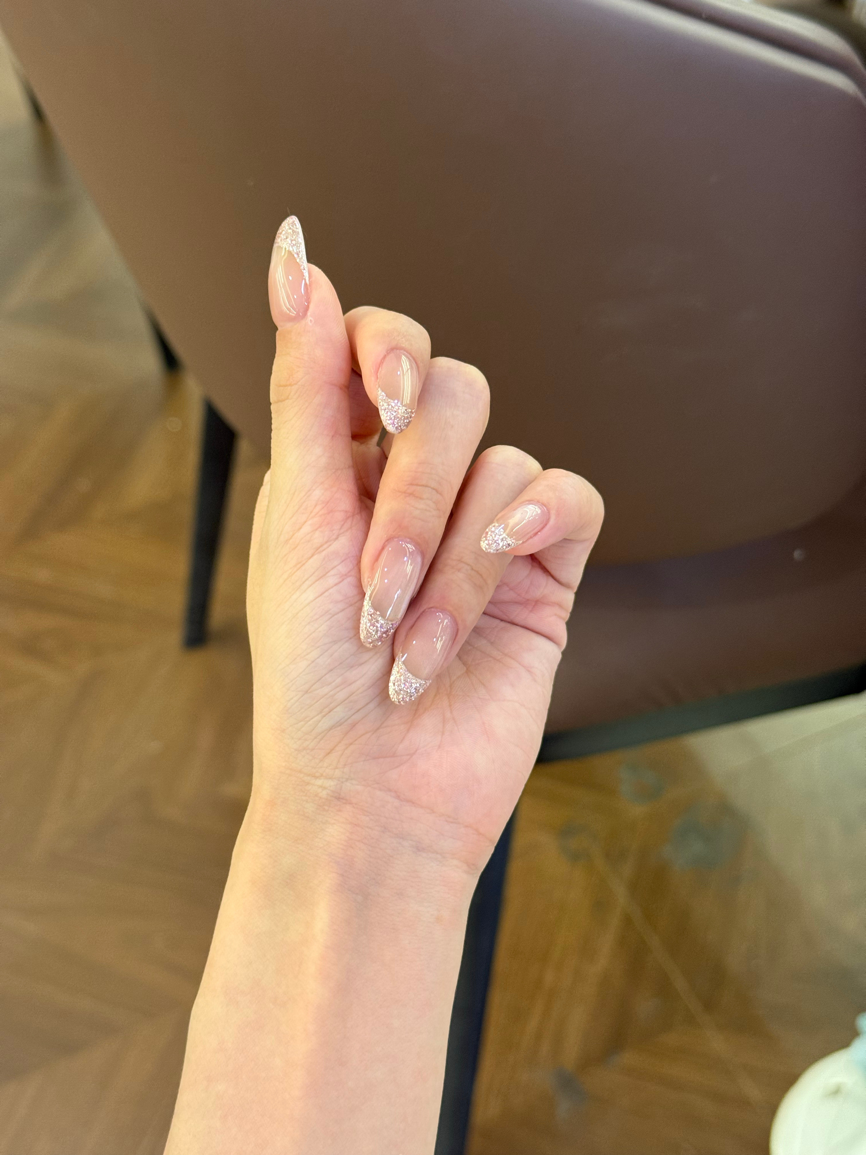 泥萌要的美甲图​​​