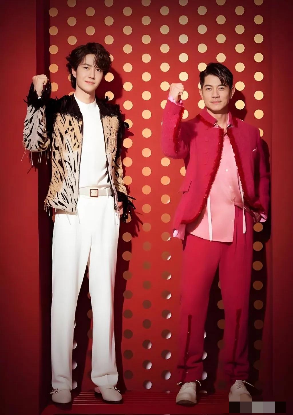 郭富城，冲上热搜！2月16日深夜，郭富城连夜冲上热搜，不是因为老婆方媛，而