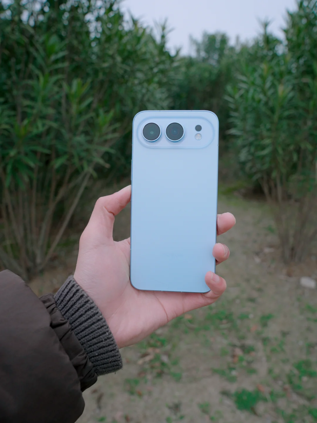 我作为荣耀500的用户告诉你们一个扎心的事实，兄弟们醒醒吧，别在网上听...