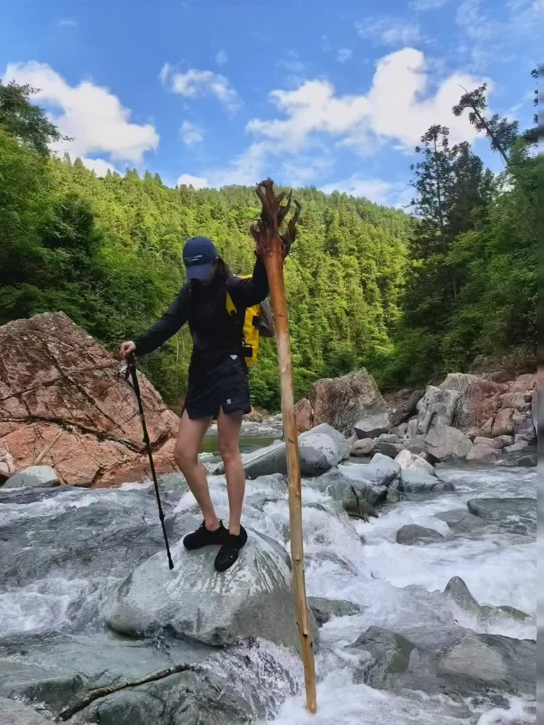 山的那边还是山