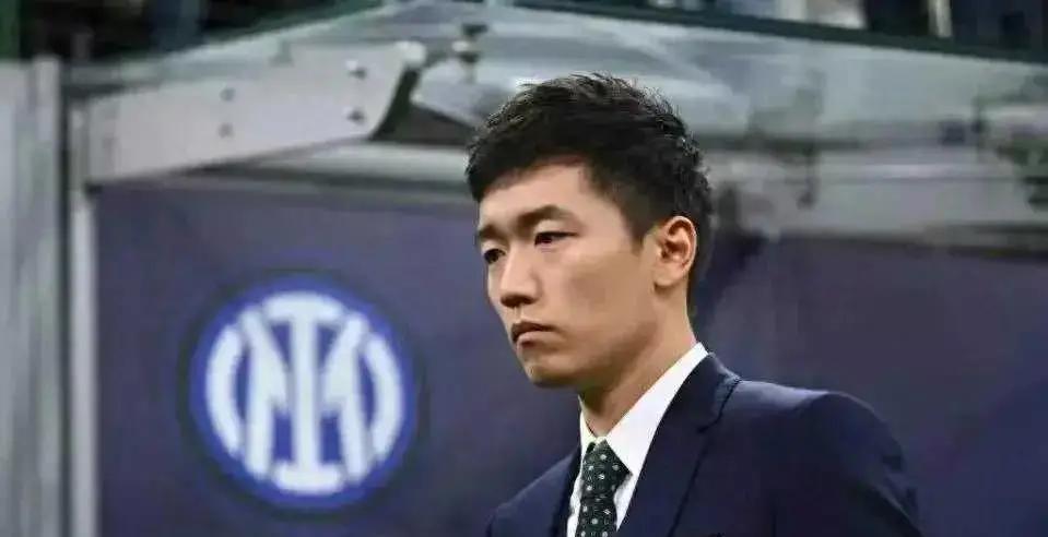 不管怎样，起码国际米兰发展是良性的，收入接近6个亿，盈利3000万，这个投入产出