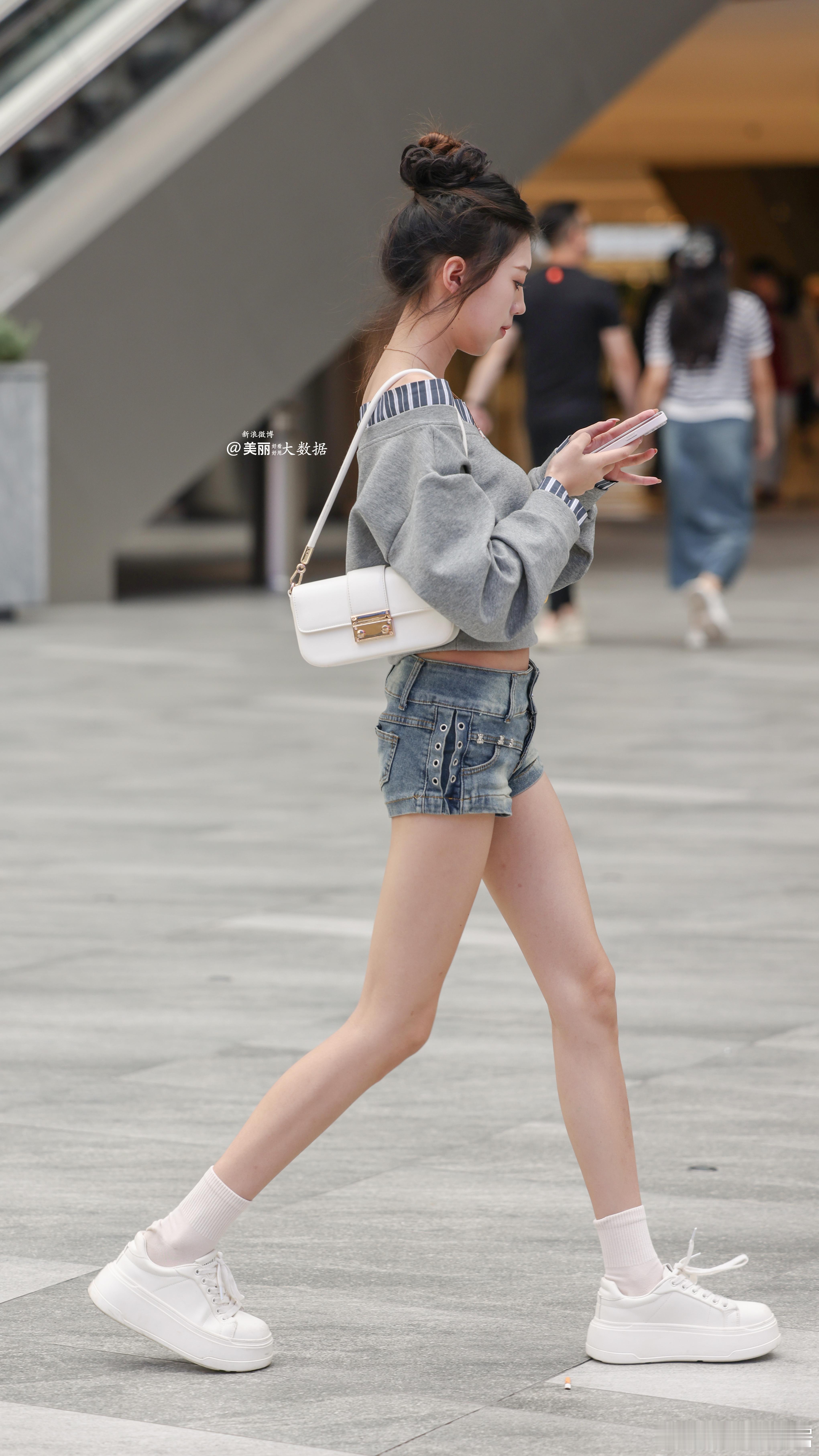 春节的脚步一天天近了。。