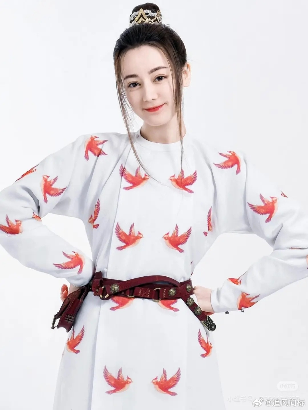 长歌行给热巴的造型完全是按照男造型设计的，我看几个女明星能顶住呢