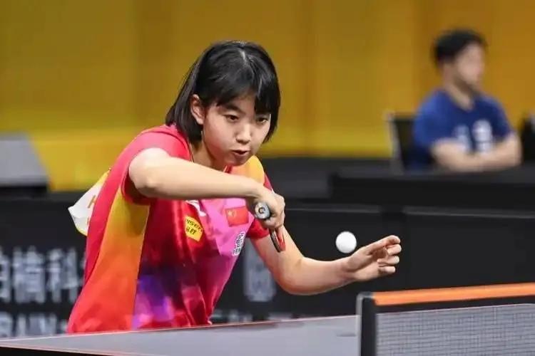 刚刚结束了一场WTT太原常规挑战赛女单资格赛第三轮，国乒16岁小将杨惠泽，苦战到