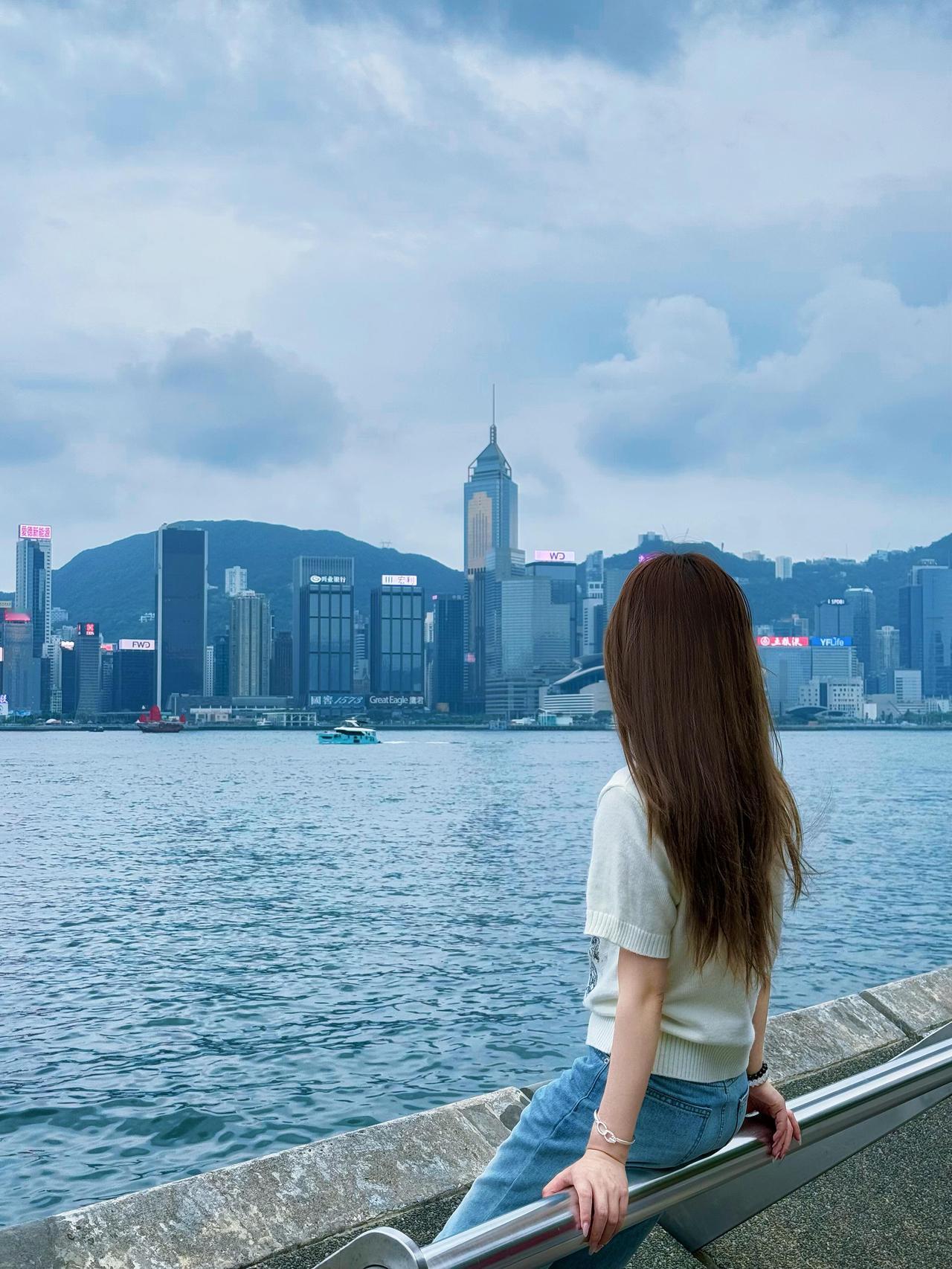 只有离了婚你才会知道，想嫁给能干的男人，先得问问自己，能不能撑住那背后的