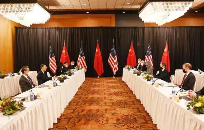 中方1天6条公告，外媒感叹：美方惨了，中国撒下一张大网！中美新一轮谈