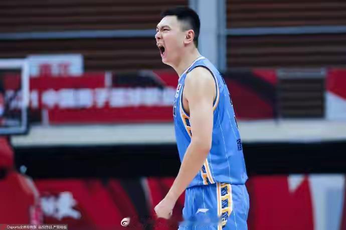 这CBA一开赛起，就有不少网友问了我一个问题，什么问题呢？说我总推北汽的赛前赛后