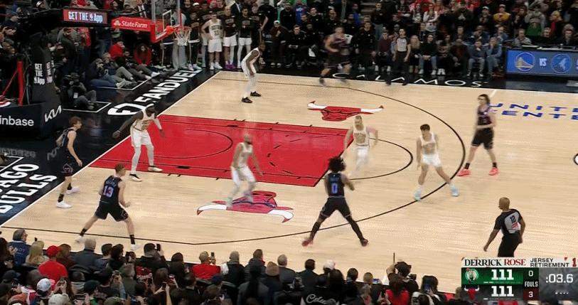 这记绝杀，献给今夜的罗斯。