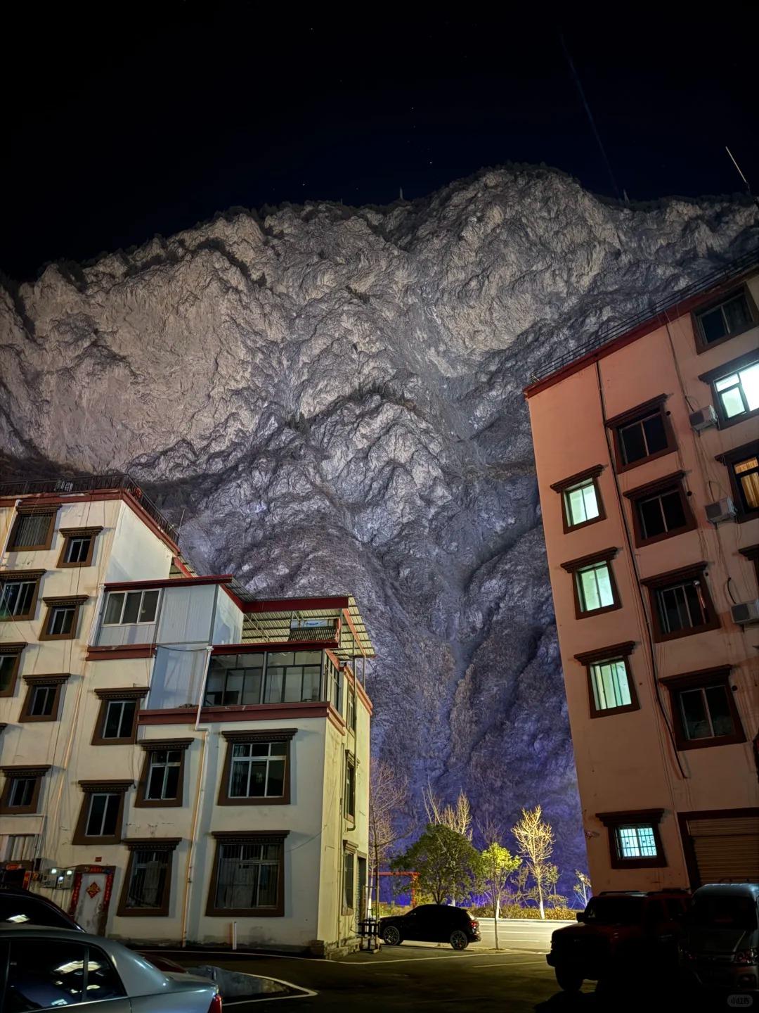 害怕巨物的慎点，不过第五张好萌不同的角度，不同的摄影，造就了不同的影响。但对