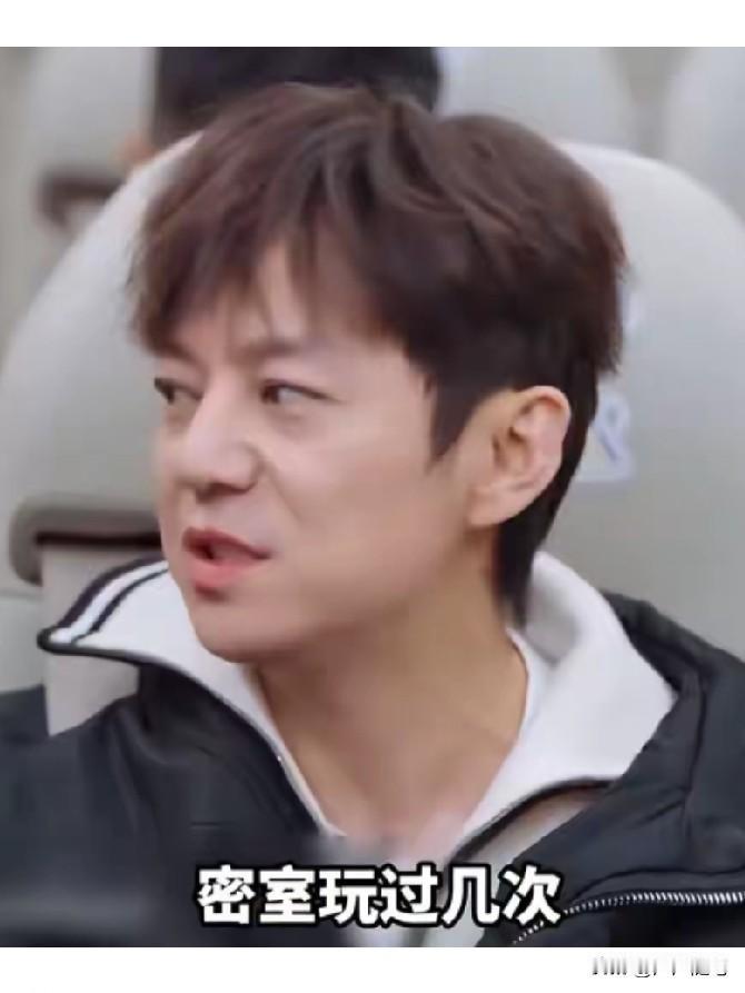 不知不觉何老师都52的人了。