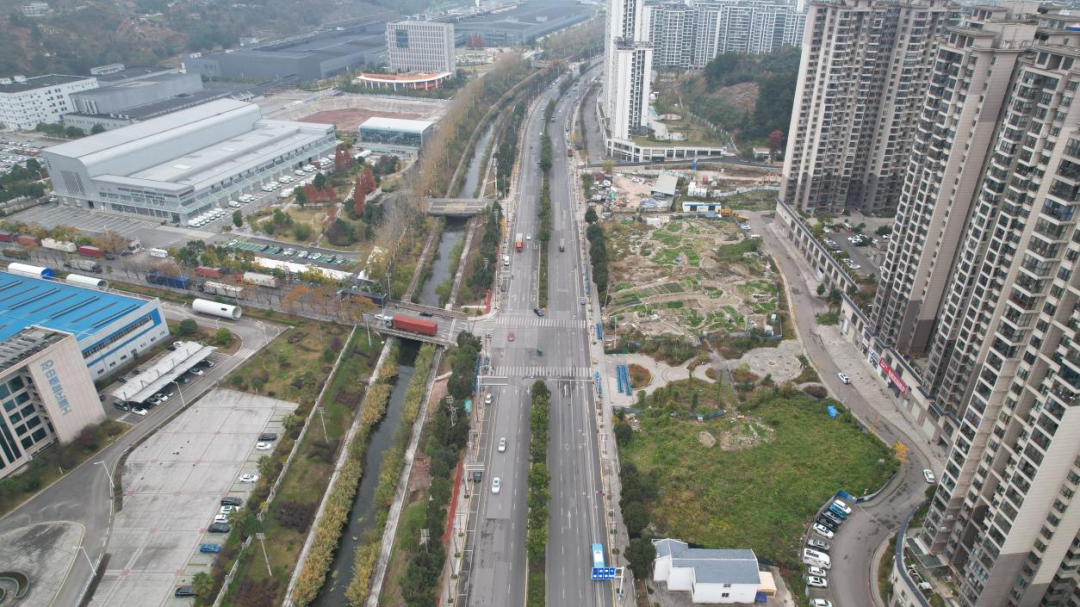 保持车速! 贵阳一路段通行有变→