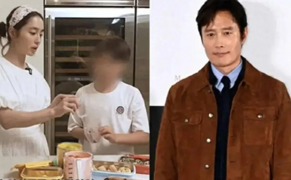 韩国男星李秉宪之子10岁出镜妻子称像丈夫翻版