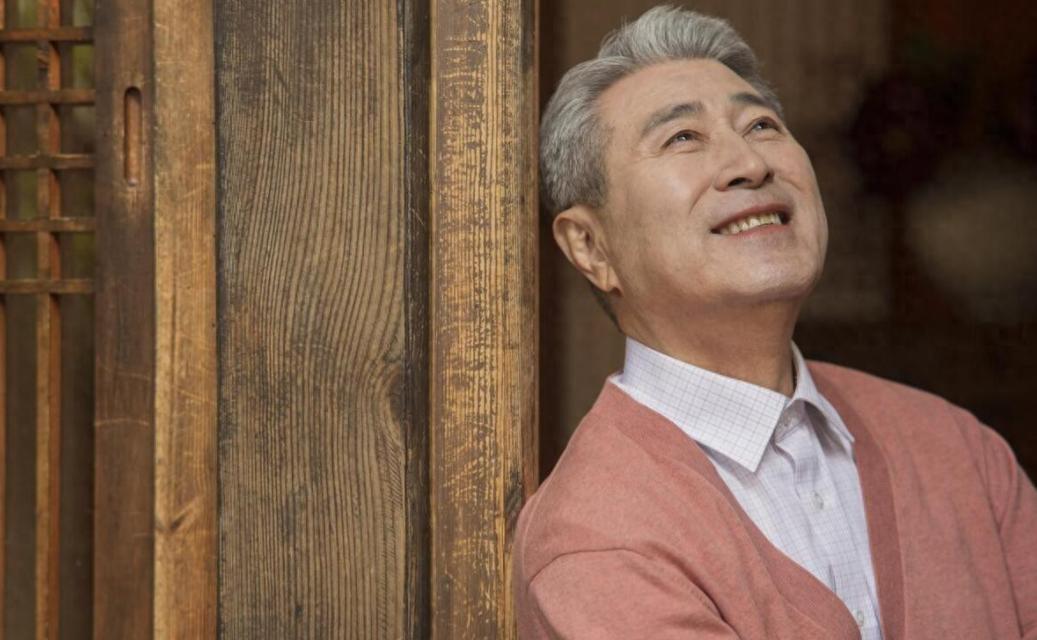 男性过了65岁以后，若还能保持这六个特征，说明身体比较健康！过了65岁之后身