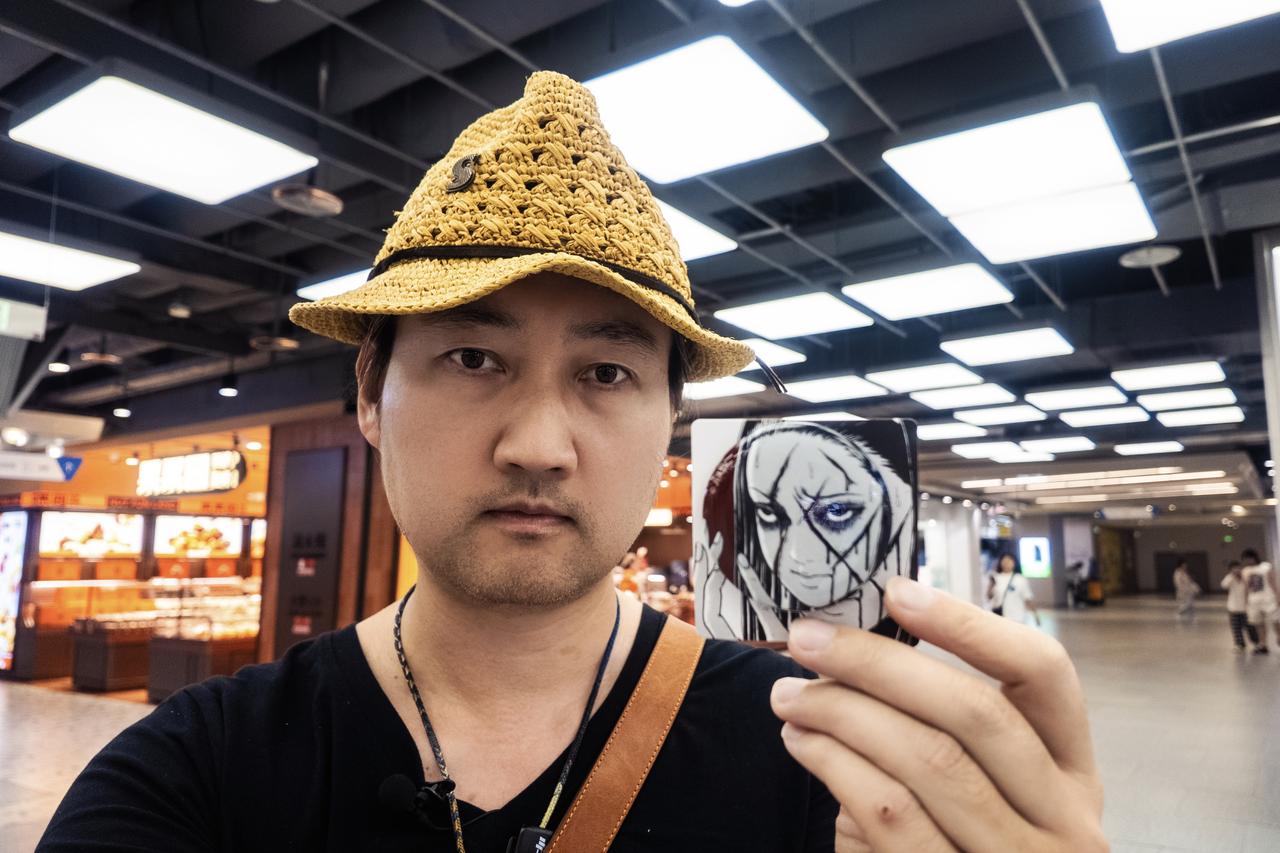 开着雪铁龙天逸C5AIRCROSS去龙德广场的柠季饮品店买恐怖漫画周边，如果不