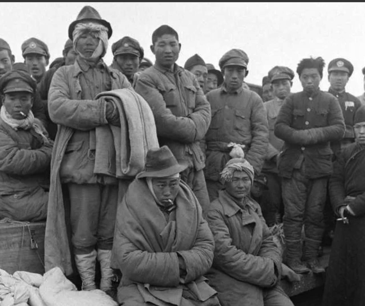 1947年，华野包围盐城，国军师长李铁民决定鱼死网破，还下令杀死100多名地下党