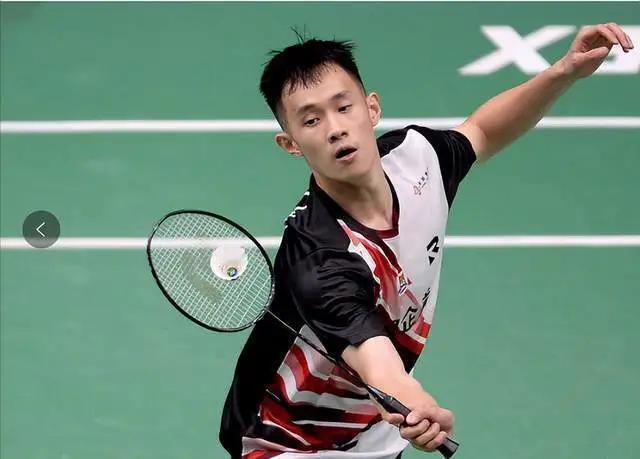 北京时间1月22日，刚刚结束了一场印尼羽毛球大师赛男单1/8决赛，男单世界排名第