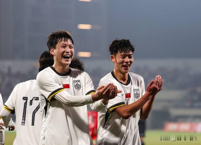中沙大战国少队全力争胜北京时间5月16日凌晨，U17男足亚洲杯4强争夺战一触即