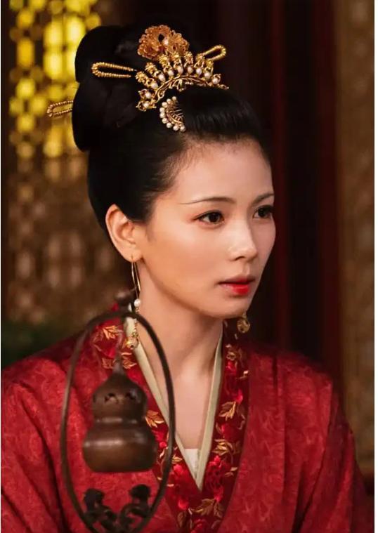 1023年，寇准病死于雷州，他的妻上书请将灵柩运回老家。把持朝政的皇太后刘娥批准