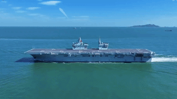 076之大，一锅装不下虽然比航母小那么一丢丢，但已经是内陆省份军舰的天花板