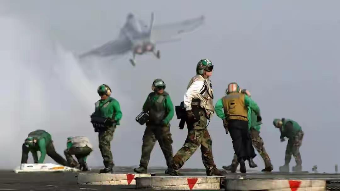 美军为什么会出现误判，把自家飞机当成敌方导弹直接击落？美军早就不是当年的美军了