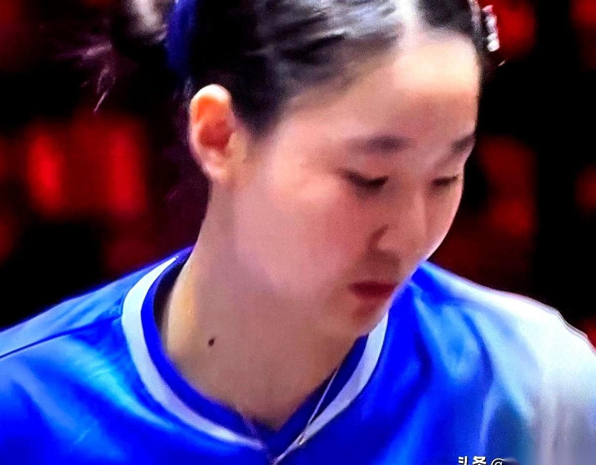 我勒个去！今天刷到个新闻差点没把我气乐了，又双叒叕是张本家那点儿事儿！王曼昱都2