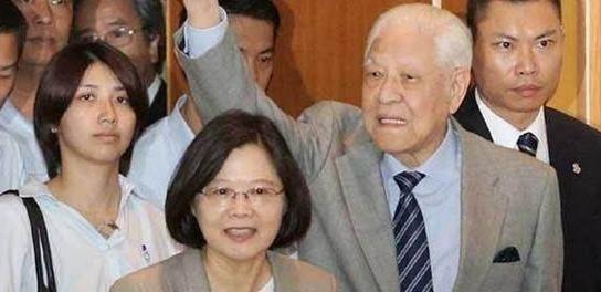 其实很多中国人不知道的是：大部分台独不是100%中国人，他们真正力量也不是来自美