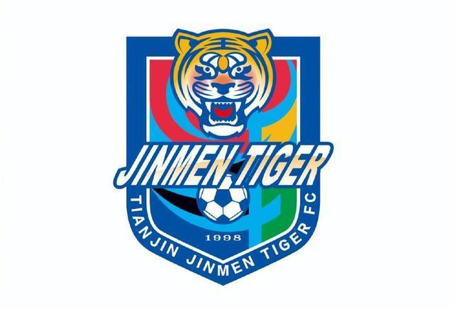 天津老球迷还记得欧亨尼奥吗？在天津队史的长河中，有这样一位外援，首战就梅开二度