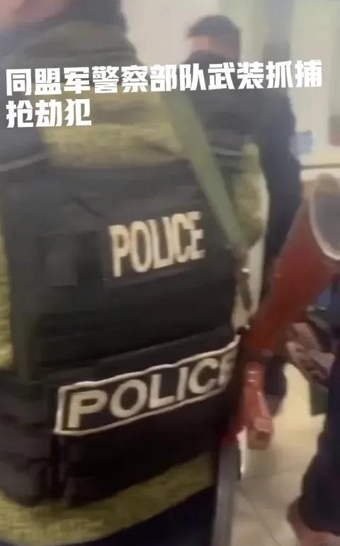 缅北果敢同盟军在木邦的最近动态第一个事情就和缅军形成了鲜明对比！看缅军3000