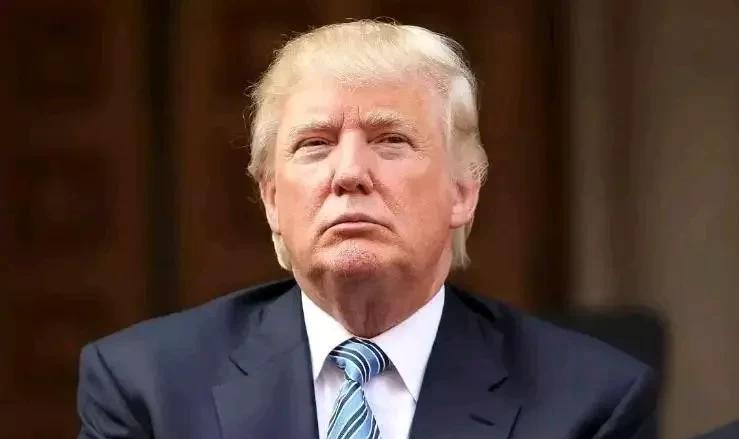 华盛顿暴发大规模示威游行，要求特郎普立即下台，美国政府已停摆超过35天，重大损失