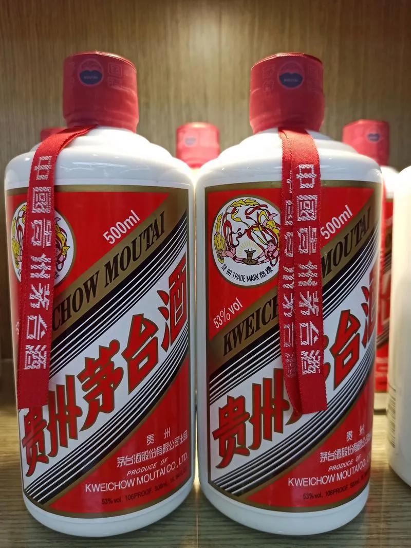 以后买不到1499的茅台了。2026年3月31日，茅台给代理商的出厂价涨了100