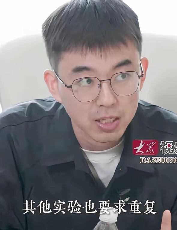 欺负了我的，出来走两步！耿同学终于查到母校北航了。前面查了一圈别的学校，大家
