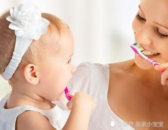 宝宝出现龋齿