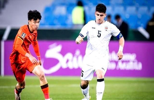 我勒个去！看完伊拉克这场球，我直接懵了。本来以为就是一场普通的比赛，结果居然