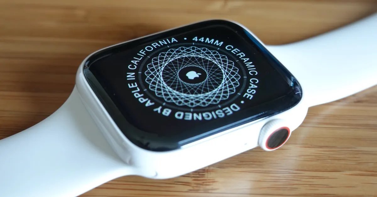 【新款陶瓷材质的AppleWatch可能很快就会发售】据彭博社的Mark