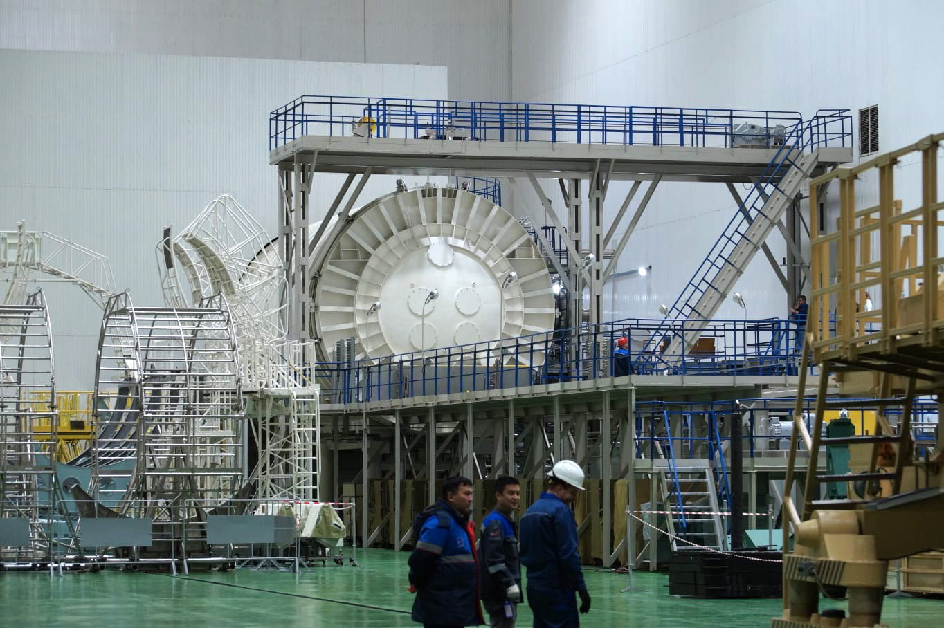 【进步MS-33货运飞船完成真空密封性测试】2025年11月21日，拜科努尔发射