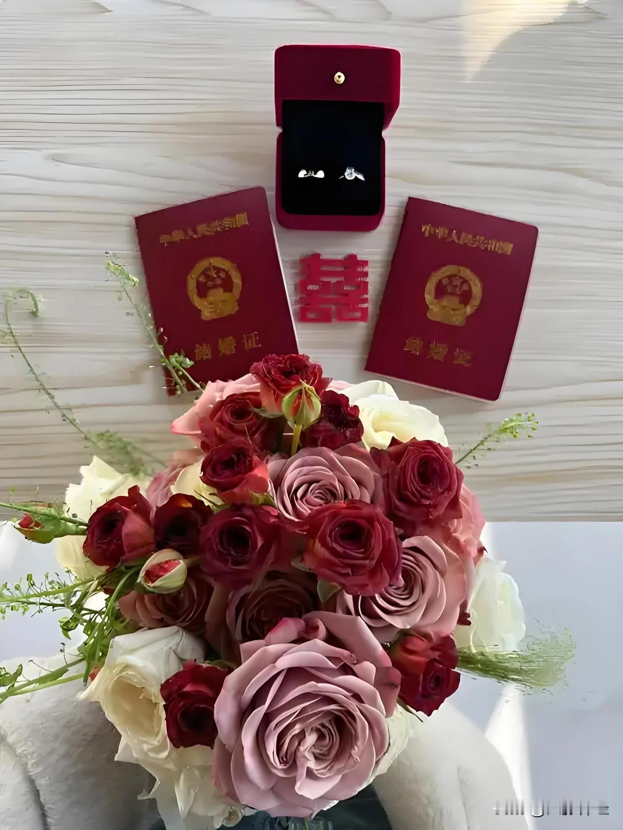 我三叔是个实在人！堂妹和男友订婚前，男方家人来三叔家里商量结婚事宜，饭桌上让三叔