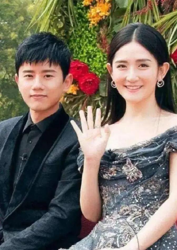 2011年，张杰跟谢娜准备结婚，张杰跟谢娜提出要拿8000万，在上海汤臣一品买一套550平的大房子。